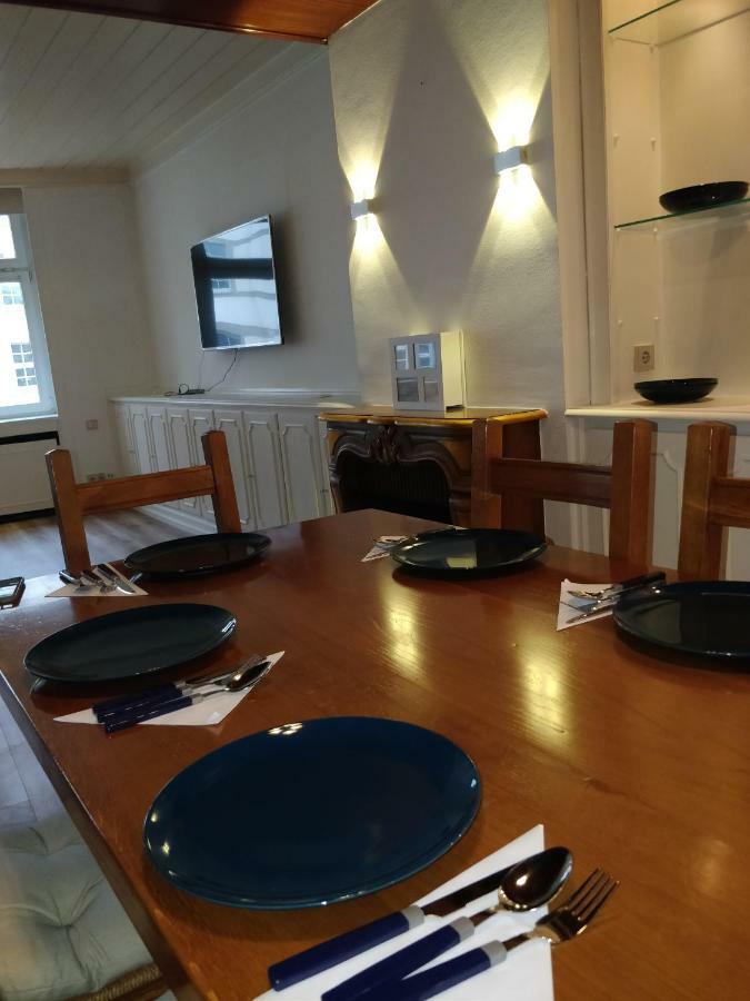 Avi City Burgplatz Apartments Düsseldorf Eksteriør billede